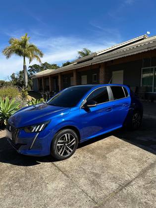 PEUGEOT 208 1.0 TURBO 200 FLEX GRIFFE CVT